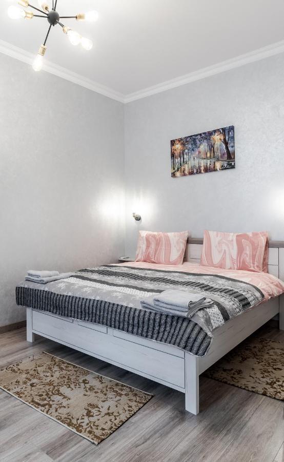 Apartament Golden Rose !